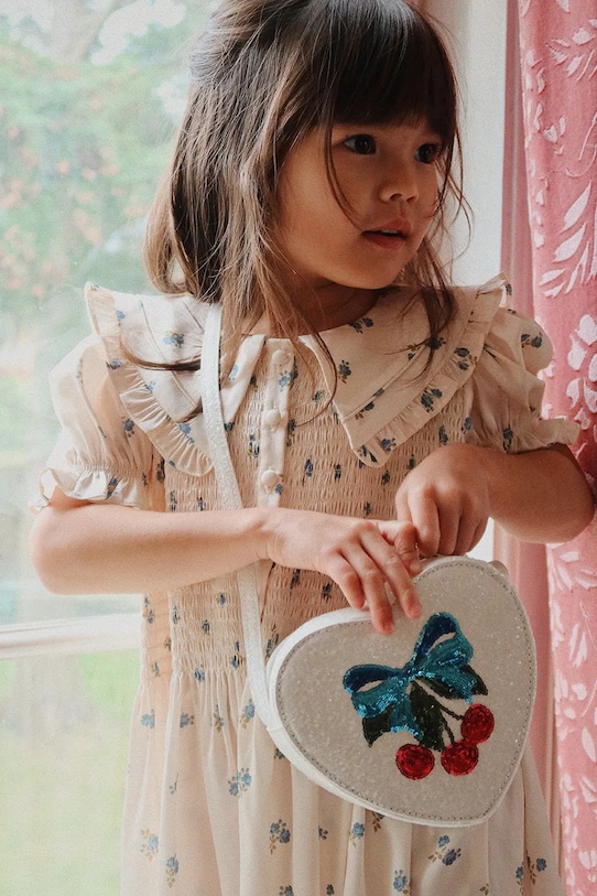 Детская сумка CELEBRATION TUT через плечо Konges Sløjd, белый
Детская сумка CELEBRATION TUT через плечо Konges Sløjd, белый