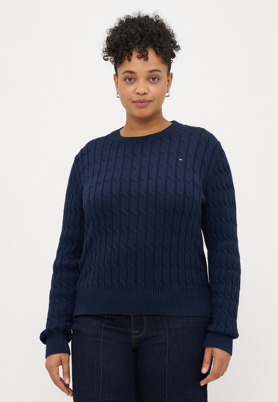 Джемпер Tommy Hilfiger Curve CABLE MID , Dark Night Navy/Dark Blue
Джемпер Tommy Hilfiger Curve CABLE MID , Dark Night Navy/Dark Blue
