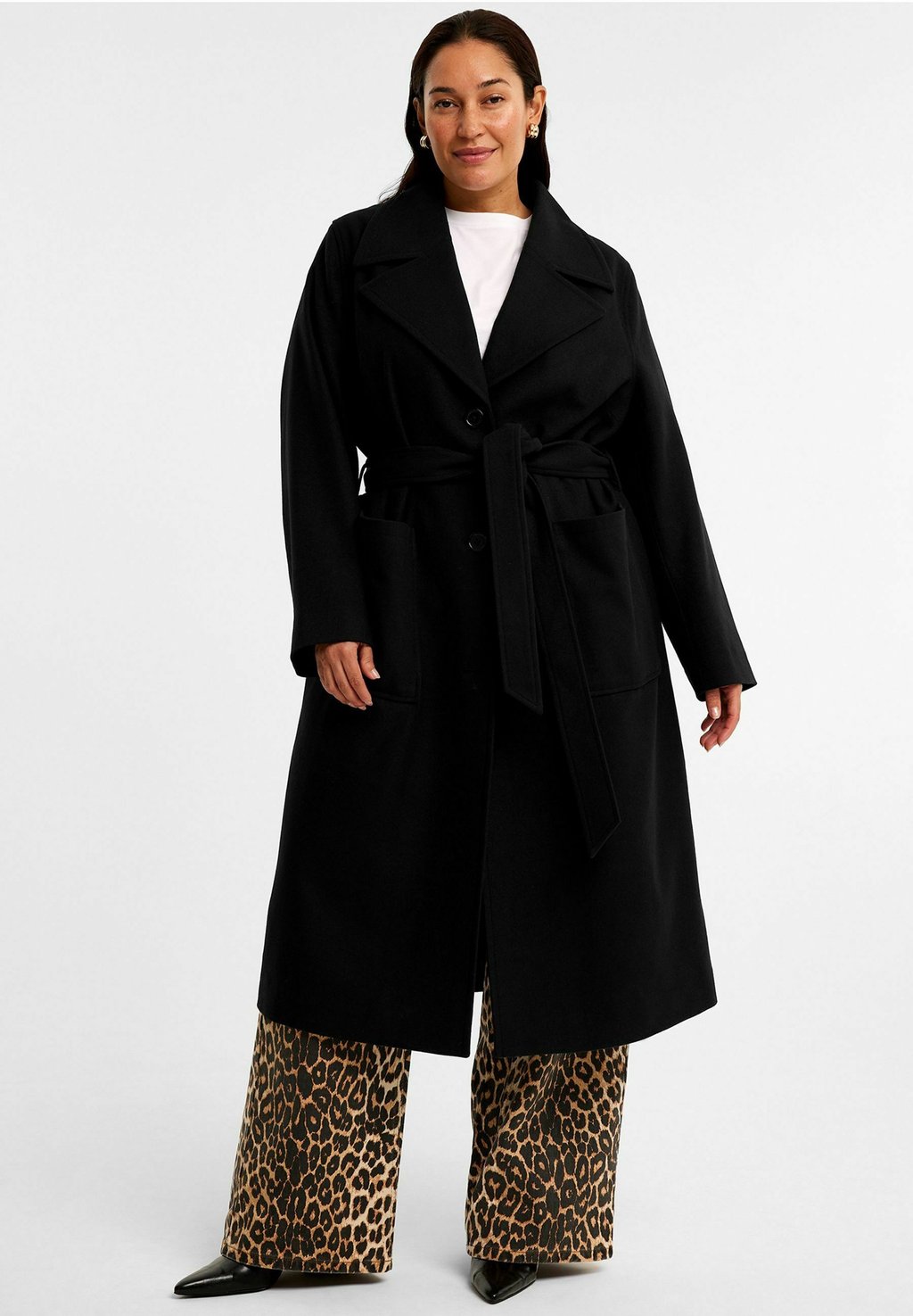 Классическое пальто MED KNYTSKÄRP XLNT by Kappahl, черный
Классическое пальто MED KNYTSKÄRP XLNT by Kappahl, черный