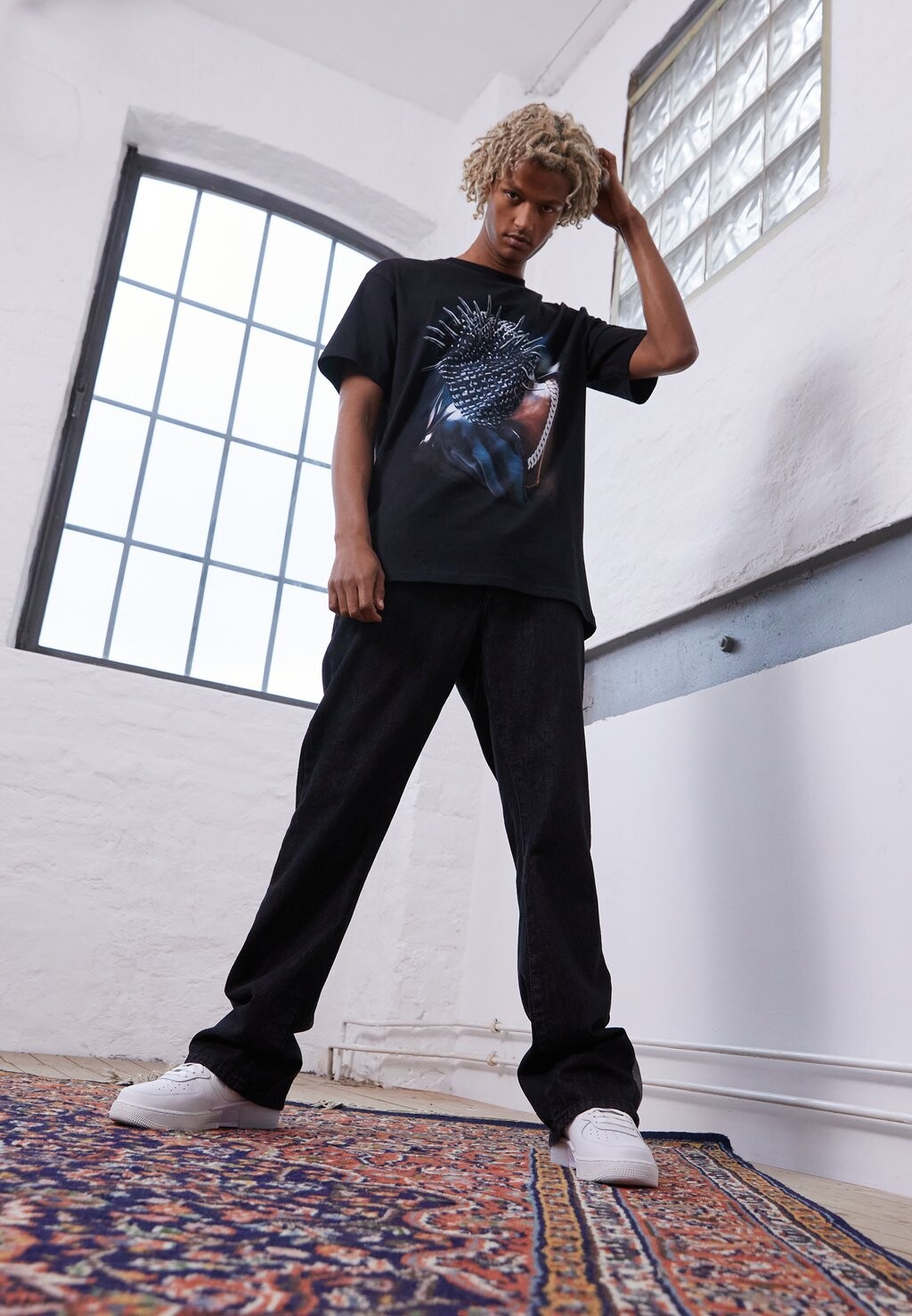 Футболка с принтом Upscale by Mister Tee, черный
Футболка с принтом Upscale by Mister Tee, черный