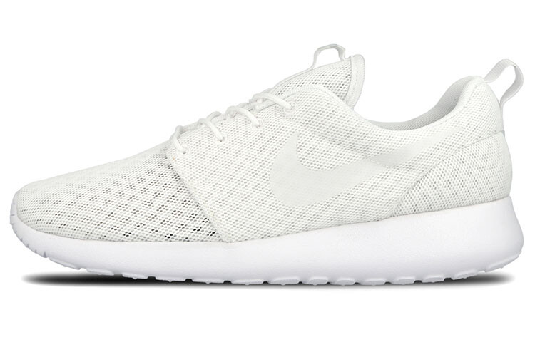 Nike Roshe Кроссовки Мужчины
Nike Roshe Кроссовки Мужчины