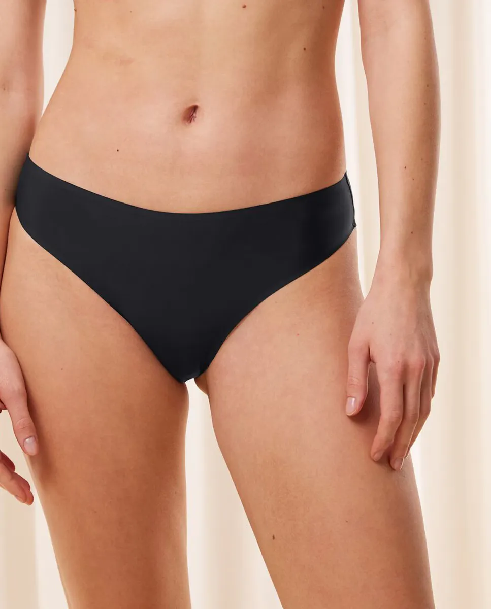 Высокие трусики со средней степенью покрытия Triumph, черный
Высокие трусики со средней степенью покрытия Triumph, черный