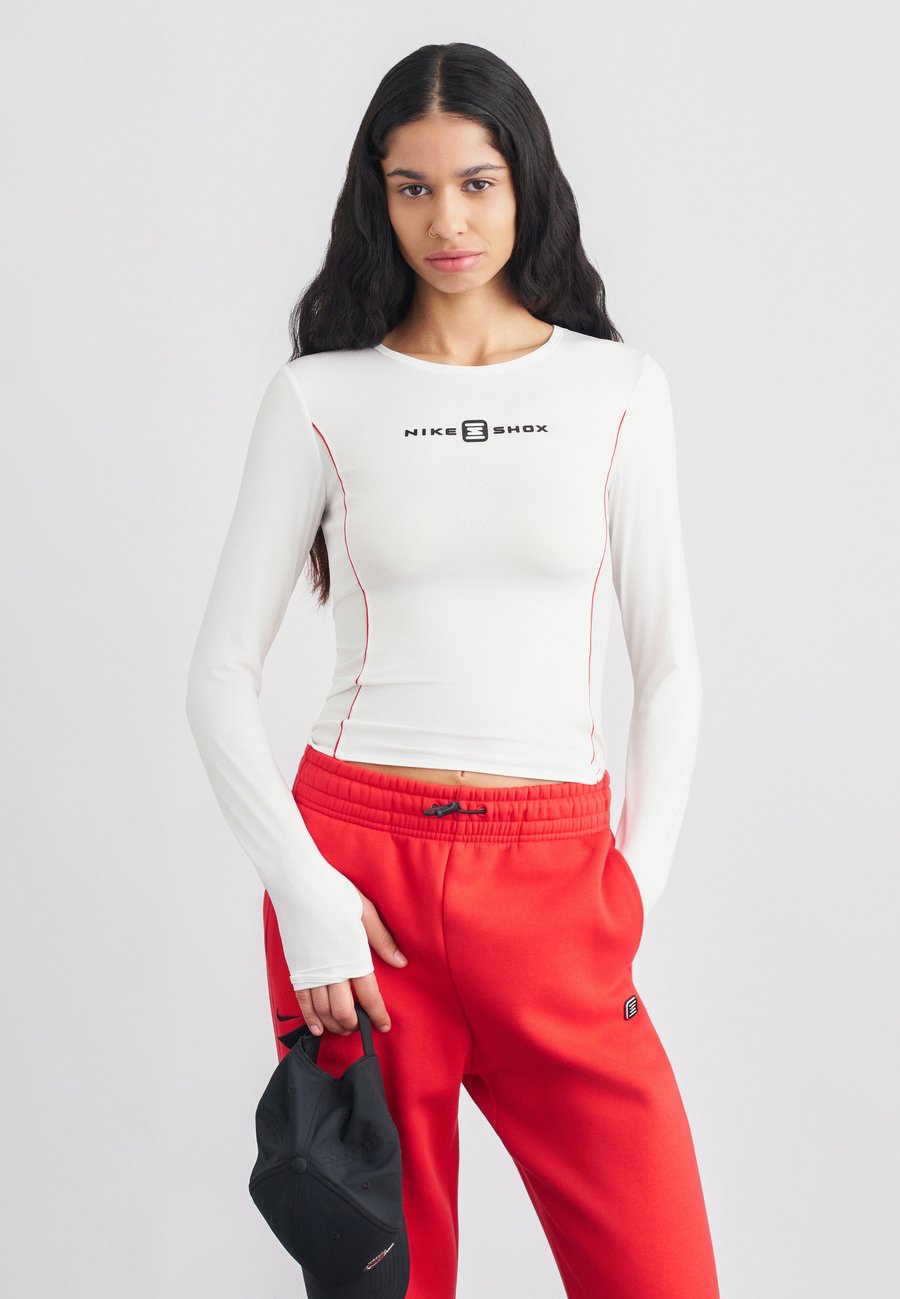 Топ Nike Sportswear SHOX, White
Топ Nike Sportswear SHOX, White