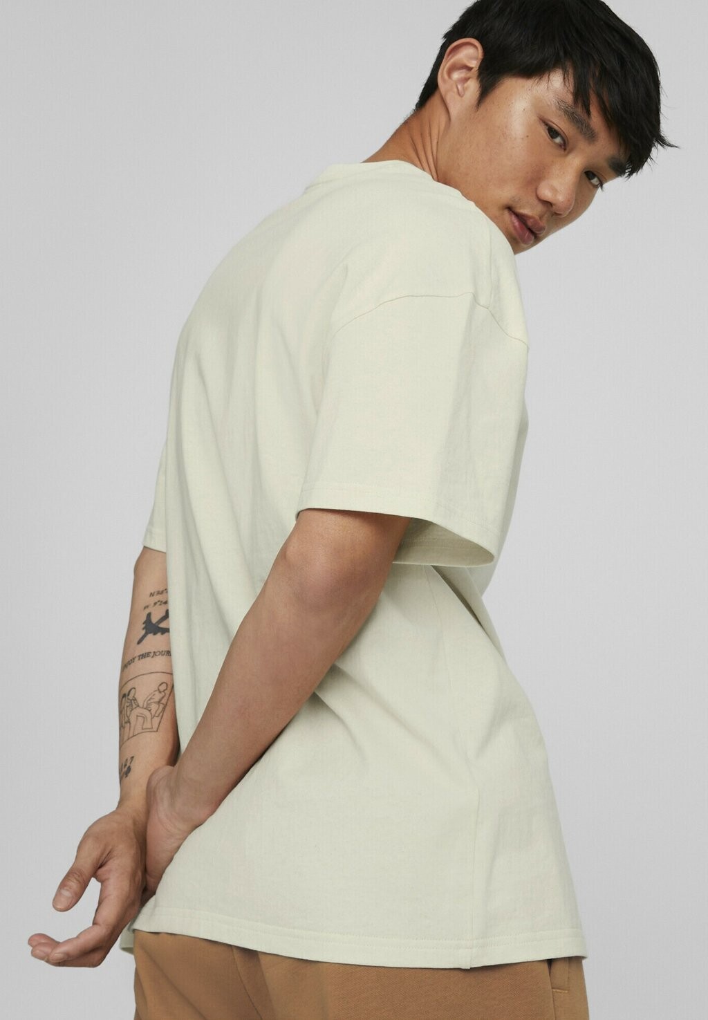 Базовая футболка CLASSICS Puma, разноцветный
Базовая футболка CLASSICS Puma, разноцветный