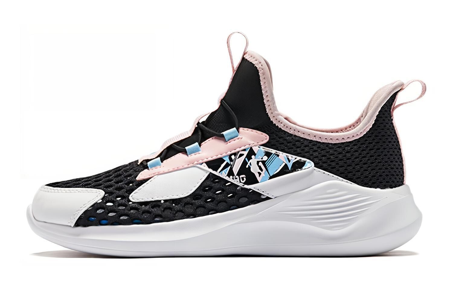 Детские кроссовки GS Low-top Black/Powder Qiaodan
Детские кроссовки GS Low-top Black/Powder Qiaodan