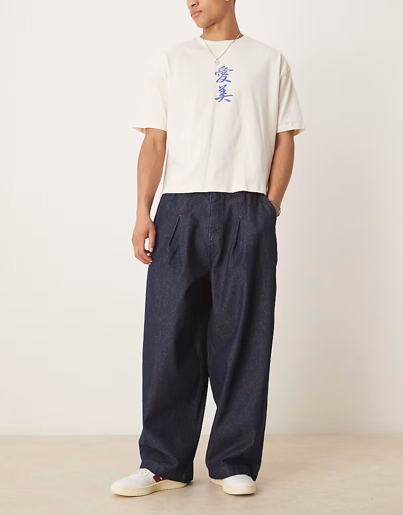 Джинсы свободного кроя ASOS DESIGN с защипами и складками, необработанная стирка
Джинсы свободного кроя ASOS DESIGN с защипами и складками, необработанная стирка