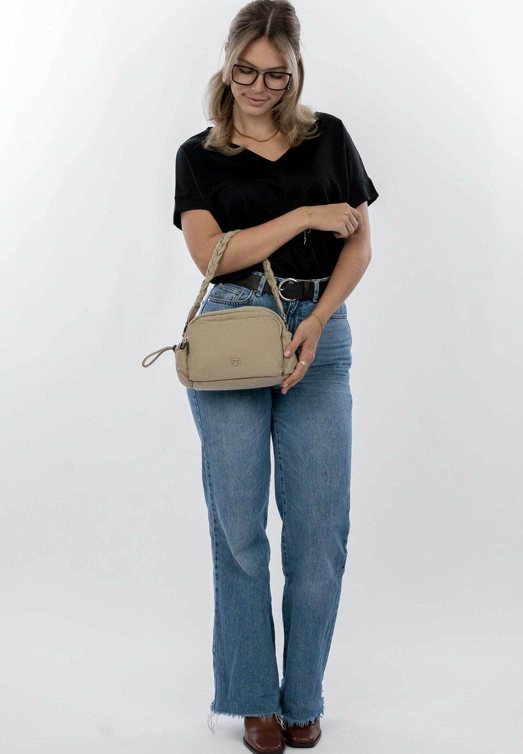 Сумка UMHÄNGET ABBY SURI FREY, серо-коричневый
Сумка UMHÄNGET ABBY SURI FREY, серо-коричневый