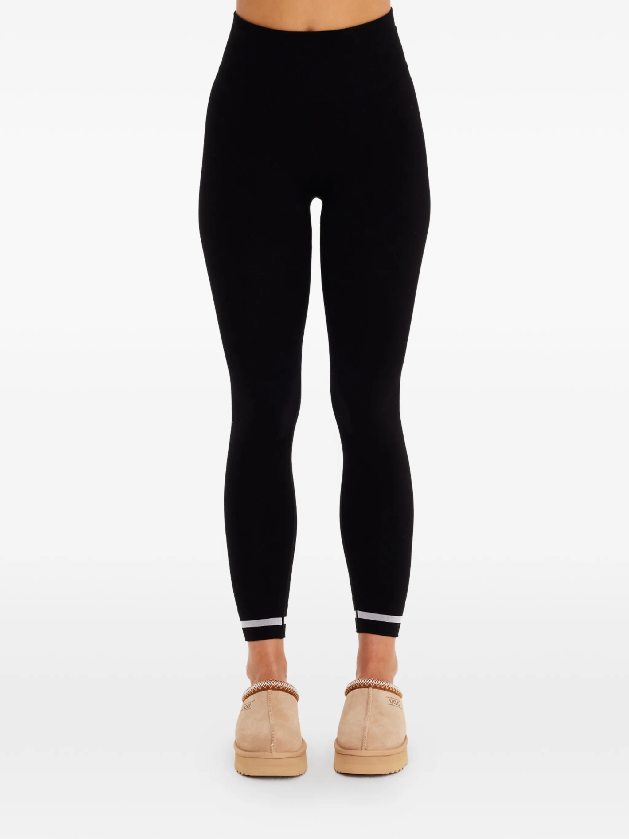 Легинсы с эластичным поясом The Upside, черный
Легинсы с эластичным поясом The Upside, черный