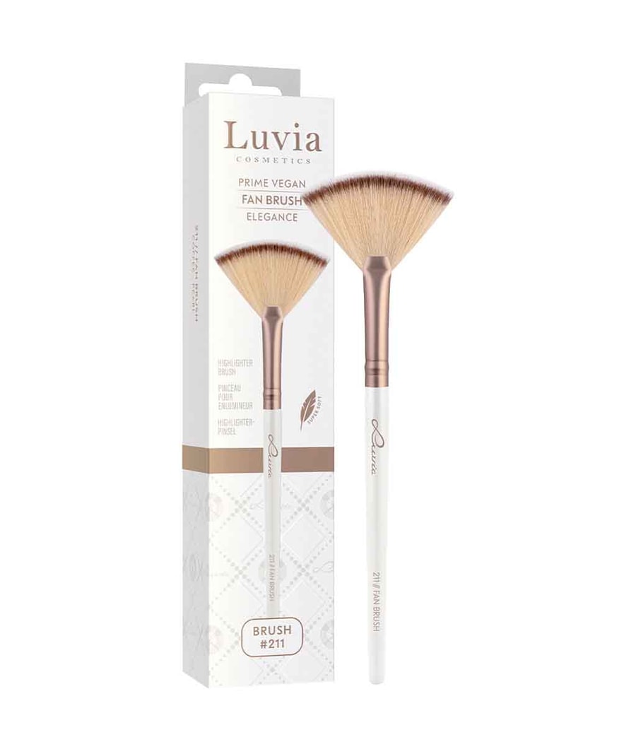 Веерная кисть Luvia Prime Vegan Fan Brush - Elegance 211, 1 шт. 
Веерная кисть Luvia Prime Vegan Fan Brush - Elegance 211, 1 шт.