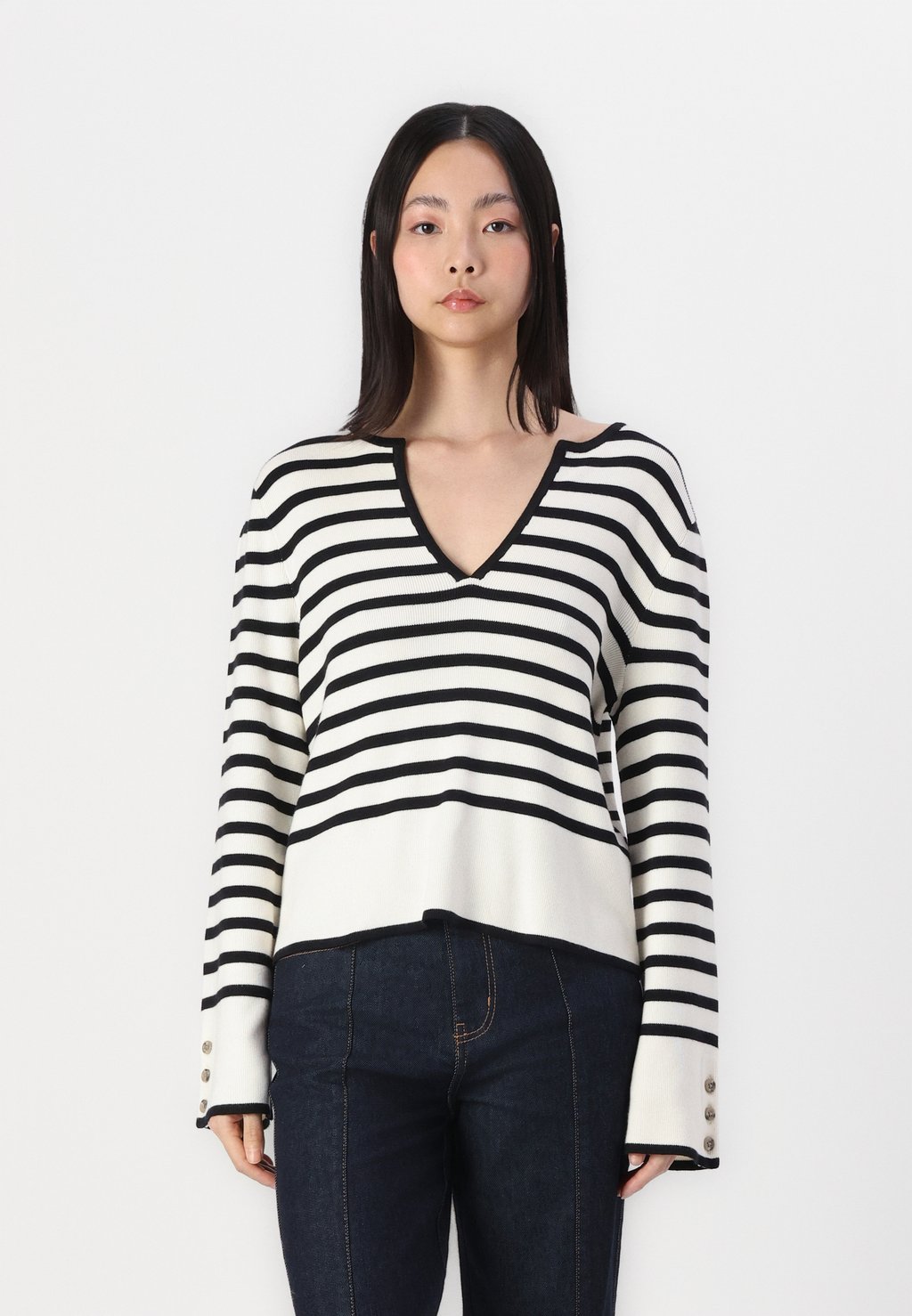 Джемпер OBJVIVA Object, бежевый
Джемпер OBJVIVA Object, бежевый