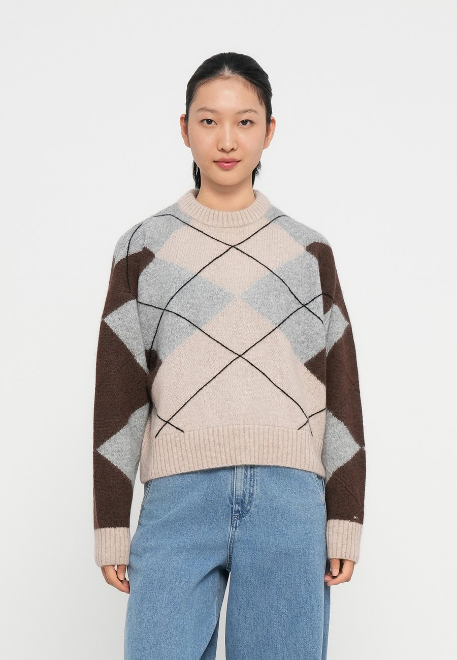 Джемпер Tommy Hilfiger Jumper, Legacy Brown/Mid Grey/Camel
Джемпер Tommy Hilfiger Jumper, Legacy Brown/Mid Grey/Camel