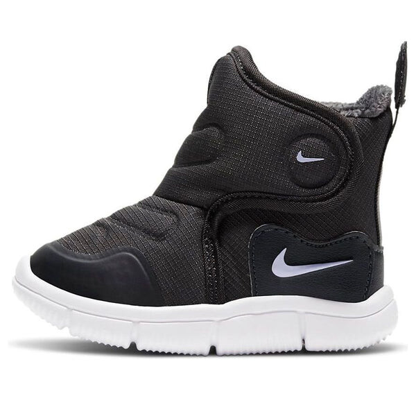 Зимние ботинки детские Nike, черный 
Зимние ботинки детские Nike, черный