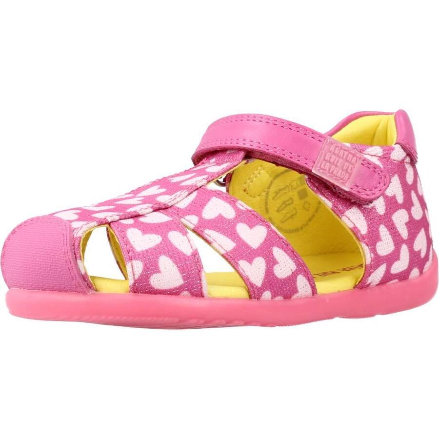 Сандалии Agatha Ruiz De La Prada модель 212900 цвет розовый
Сандалии Agatha Ruiz De La Prada модель 212900 цвет розовый