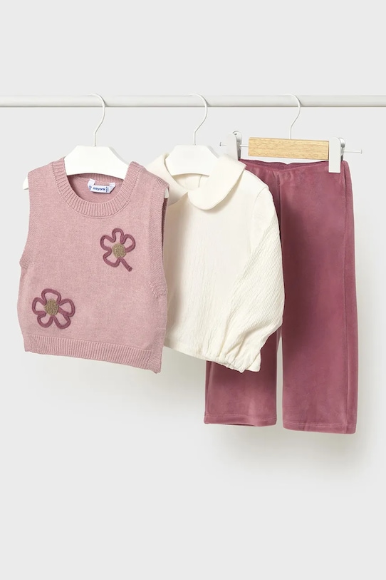 Комплект для новорожденного Mayoral, розовый
Комплект для новорожденного Mayoral, розовый