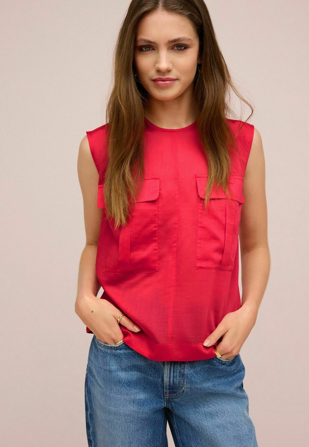 Блуза SHEER SLEEVELESS ., REGULAR FIT Next, красный
Блуза SHEER SLEEVELESS ., REGULAR FIT Next, красный