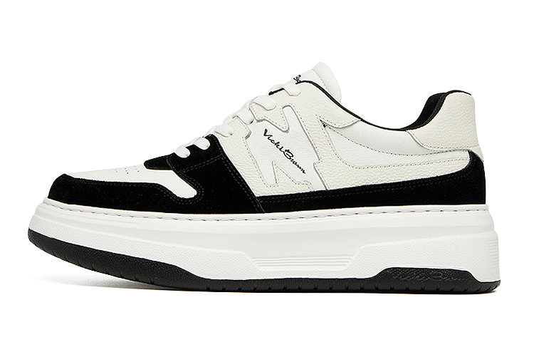 Низкие спортивные повседневные кроссовки мужские VICKI BROWN, бело-синие
Низкие спортивные повседневные кроссовки мужские VICKI BROWN, бело-синие