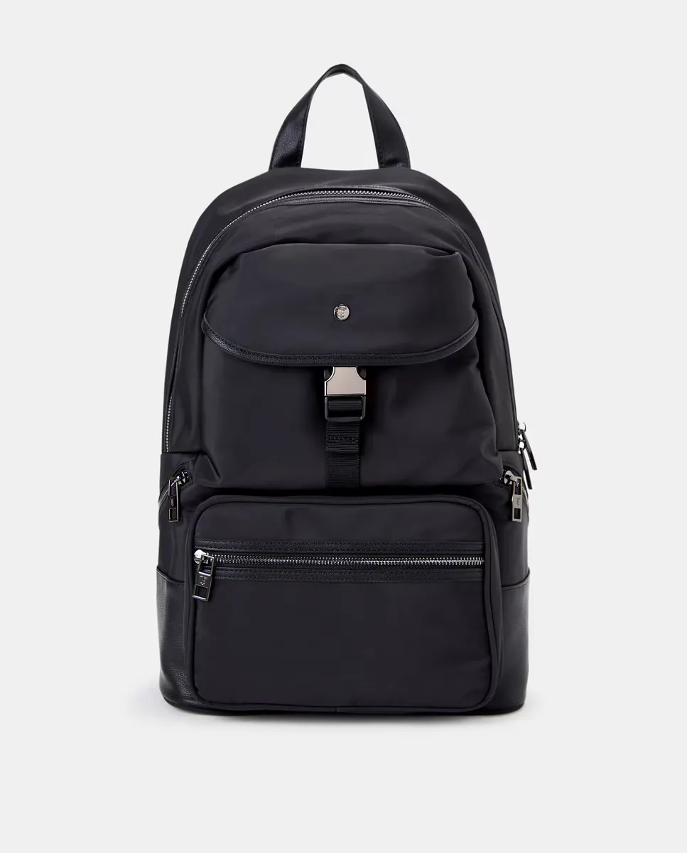 Нейлоновый рюкзак Emidio Tucci, черный
Нейлоновый рюкзак Emidio Tucci, черный