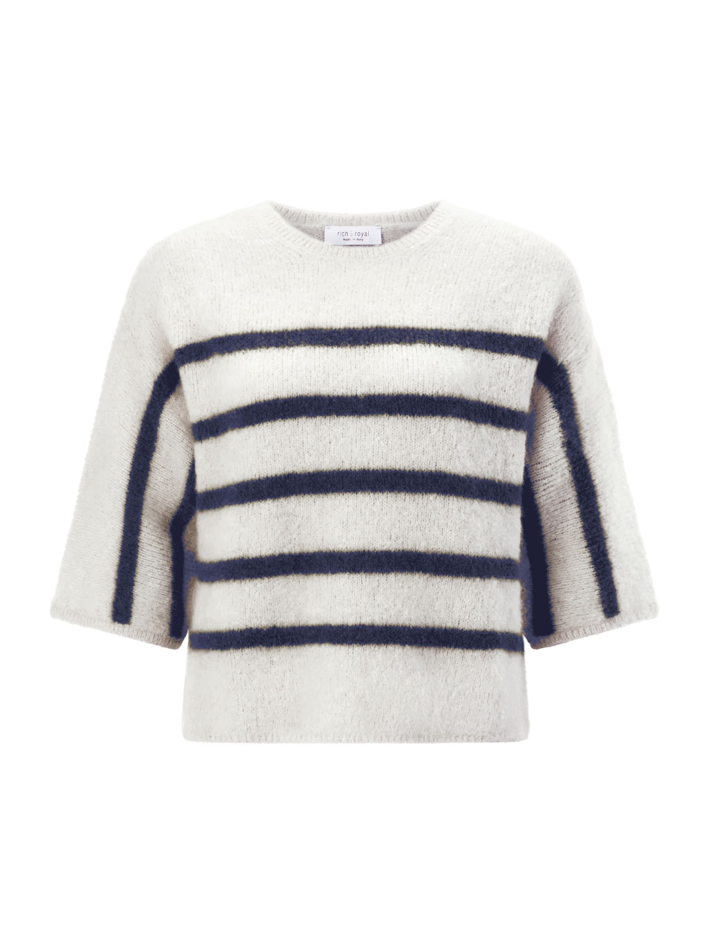 Rich & Royal Свитер в белом цвете
Rich & Royal Свитер в белом цвете