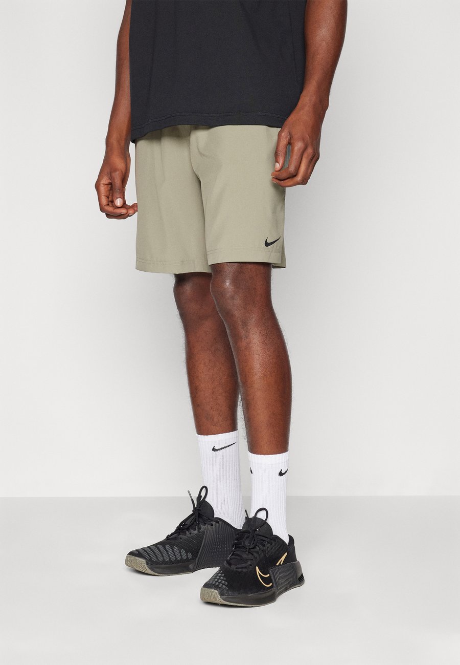 Спортивные шорты Nike Performance FORM, Light Army/Black/Khaki
Спортивные шорты Nike Performance FORM, Light Army/Black/Khaki