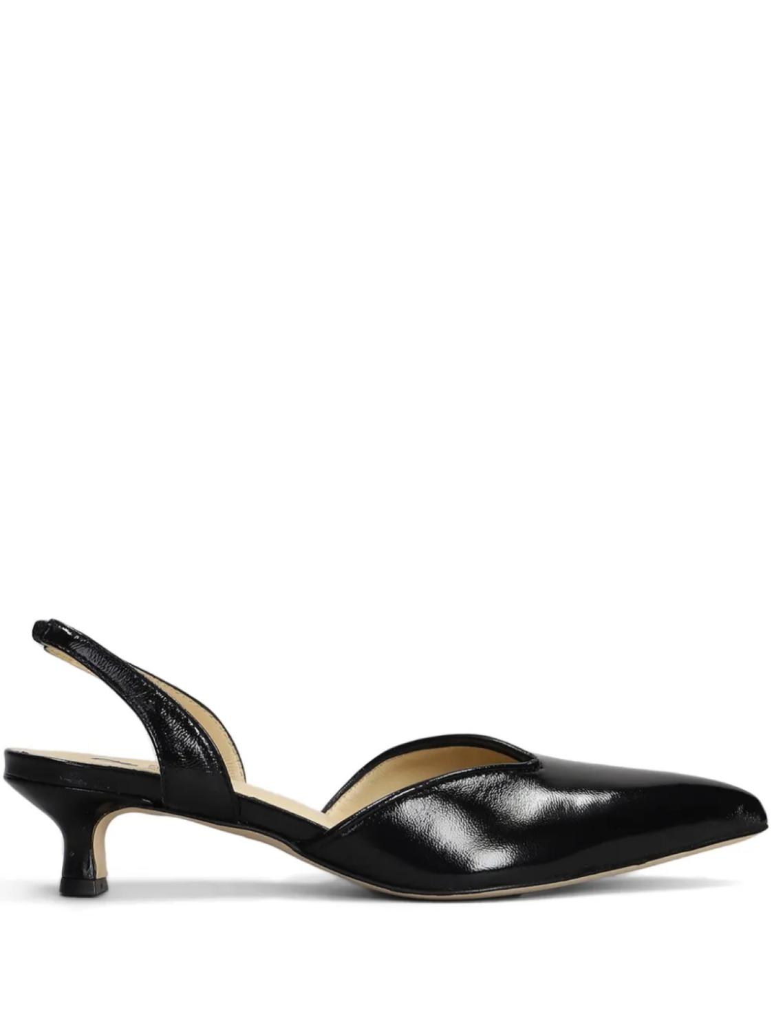 Туфли-лодочки L Arianna из кожи с открытой пяткой, черный
Туфли-лодочки L Arianna из кожи с открытой пяткой, черный