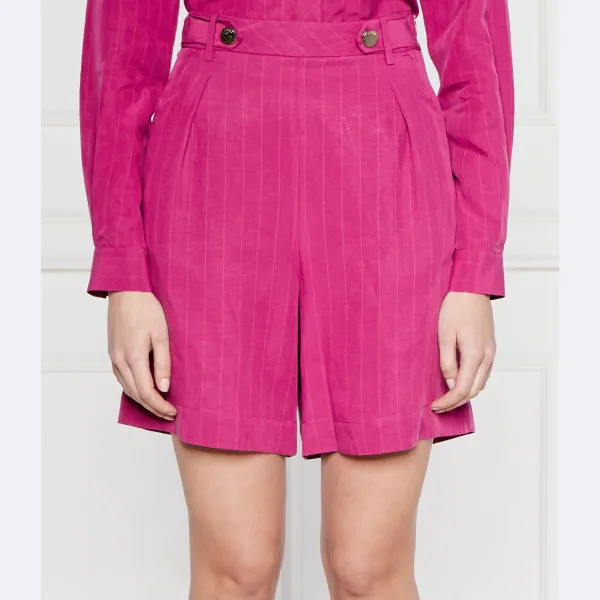 Шорты стандартного кроя с добавлением белья Liu Jo, фуксия
Шорты стандартного кроя с добавлением белья Liu Jo, фуксия