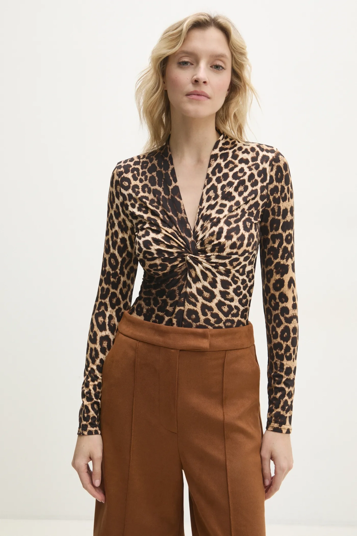 Боди Answear Lab, черный
Боди Answear Lab, черный