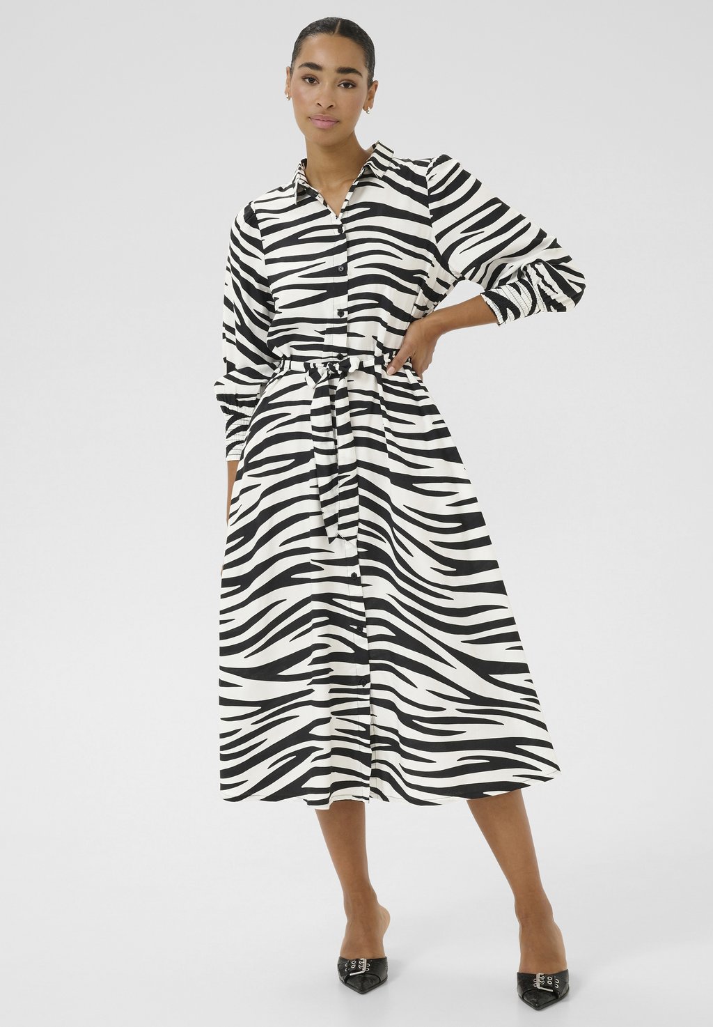 Платье-рубашка EMINE OLGA Kaffe, черный
Платье-рубашка EMINE OLGA Kaffe, черный