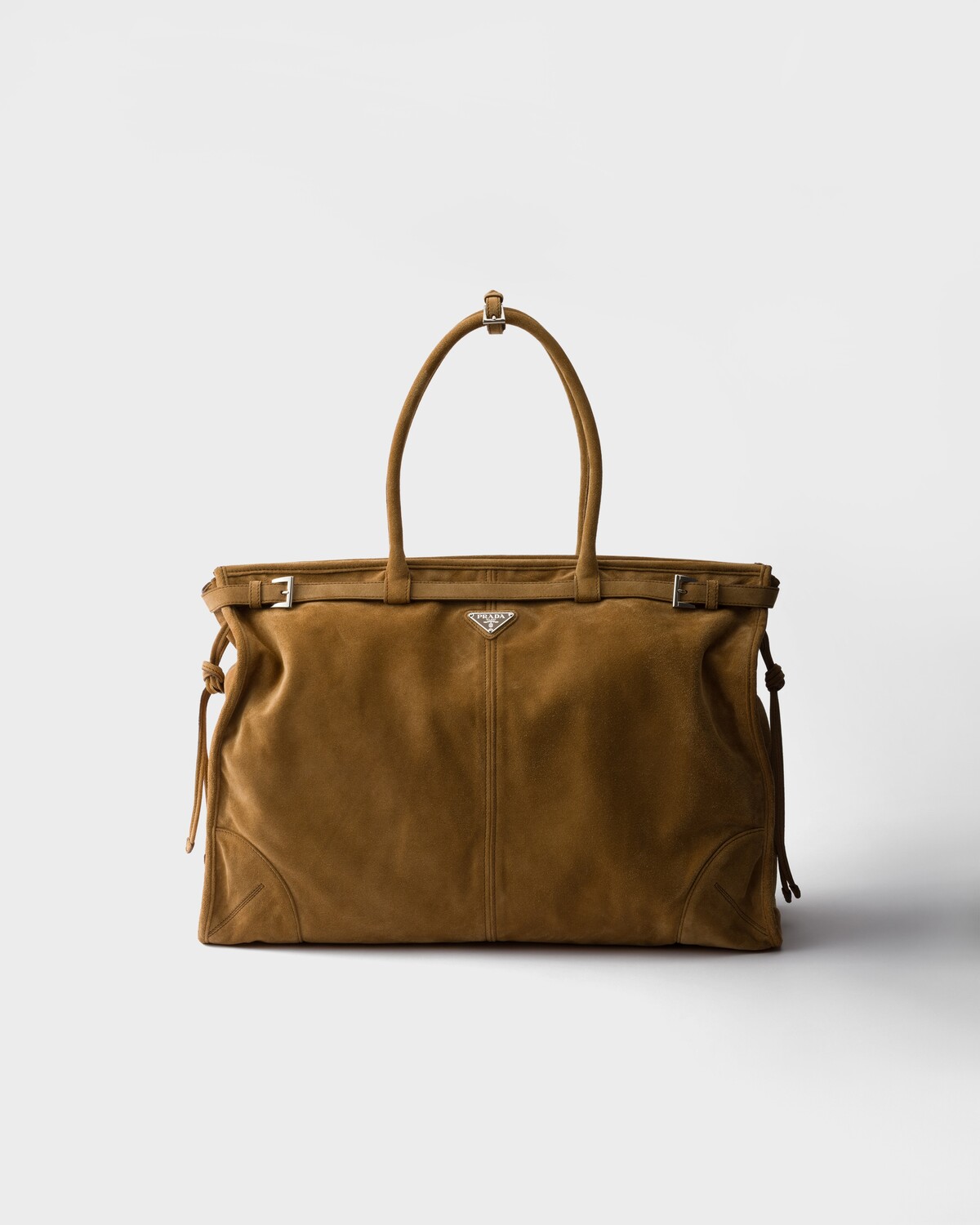 Сумка-тоут Prada Bonnie из замши Prada, корица
Сумка-тоут Prada Bonnie из замши Prada, корица