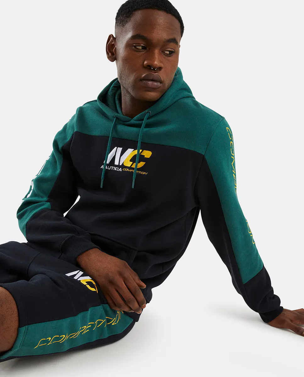 Мужская толстовка с принтом спереди и капюшоном Nautica, черный
Мужская толстовка с принтом спереди и капюшоном Nautica, черный