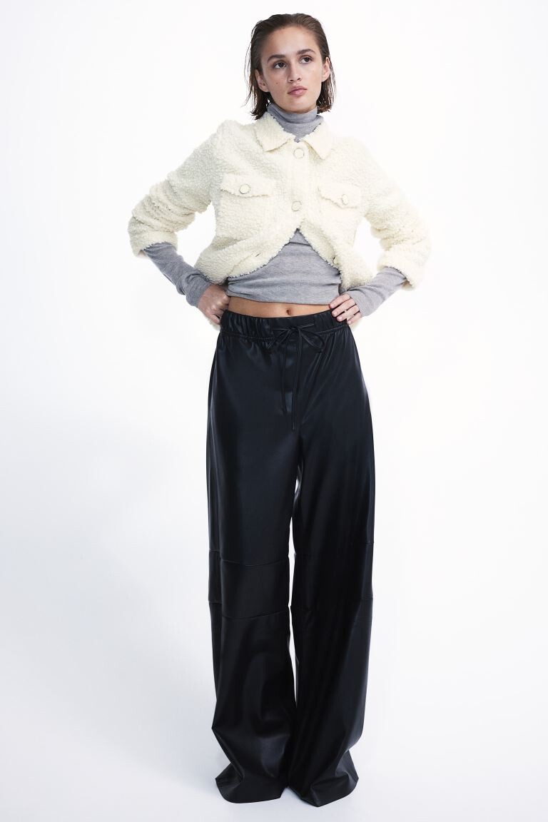 Кардиган из флиса тедди с воротником H&M, бежевый
Кардиган из флиса тедди с воротником H&M, бежевый