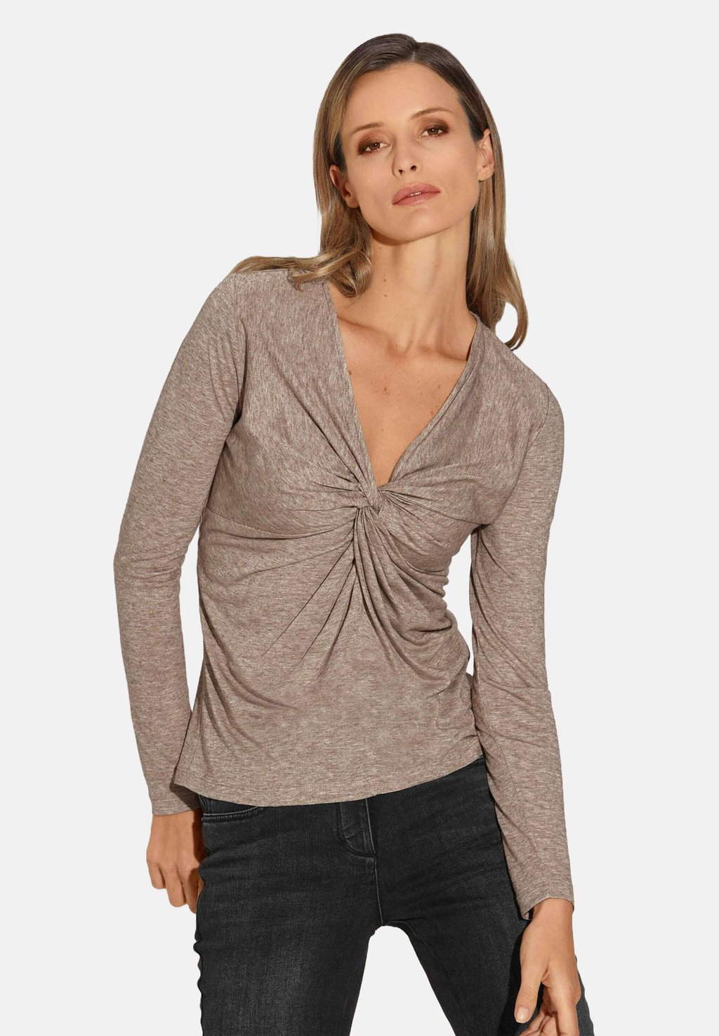 Топ с длинными рукавами MIT KNOTENDETAIL MADELEINE, серо-коричневый
Топ с длинными рукавами MIT KNOTENDETAIL MADELEINE, серо-коричневый