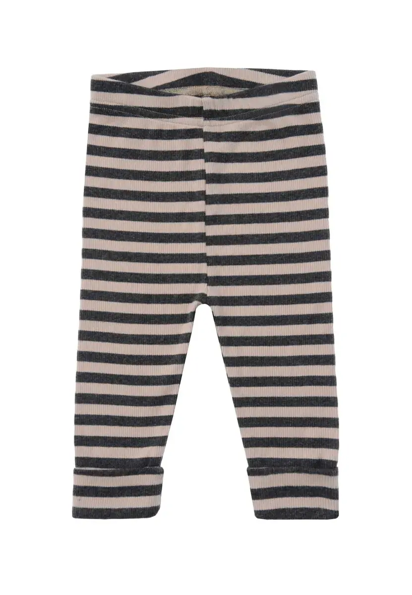 Брюки трикотажные Liliput, на манжетах на резинке, бежевый
Брюки трикотажные Liliput, на манжетах на резинке, бежевый