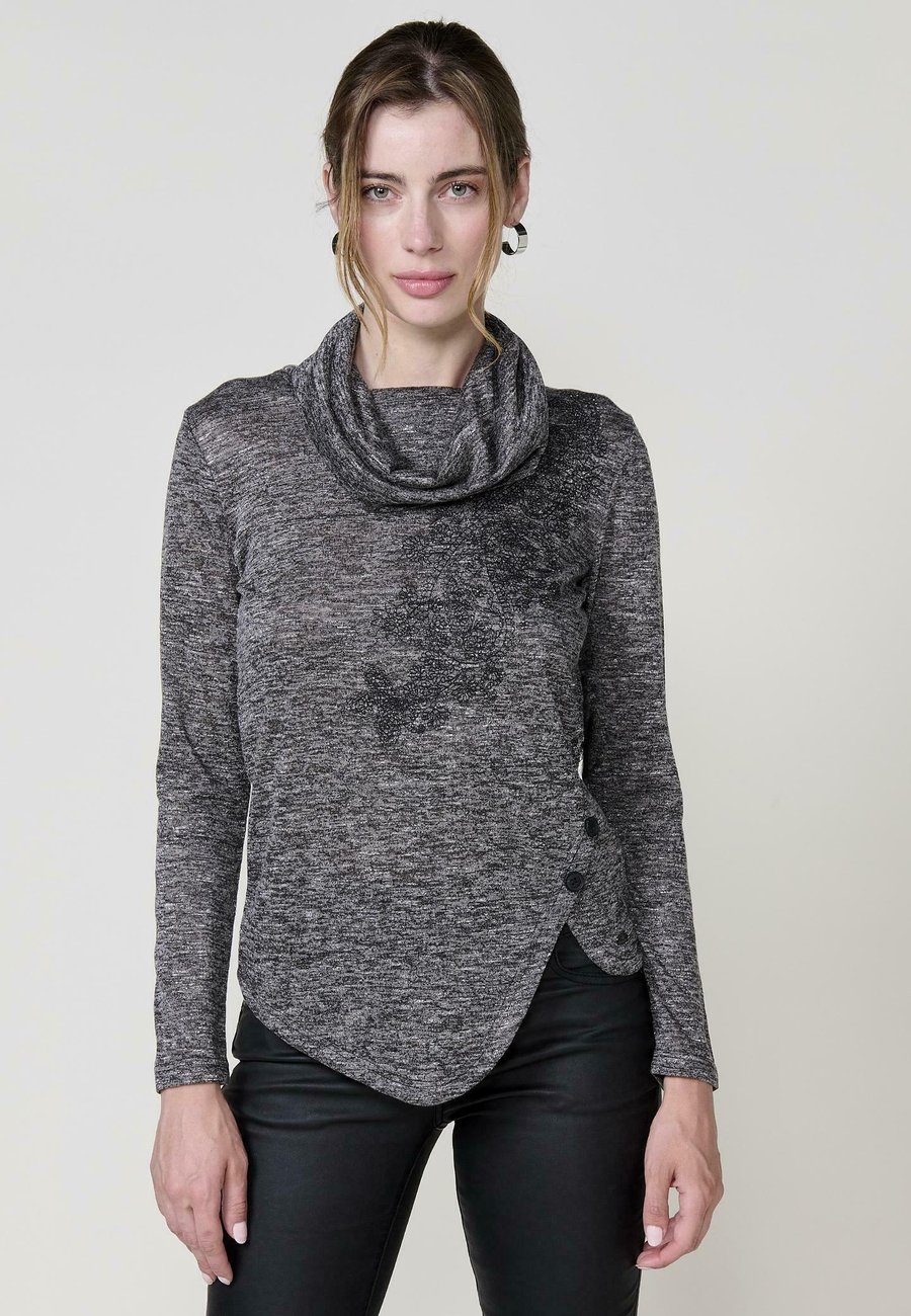 Топ Koroshi MANGA LARGA CUELLO VUELTO, Grey
Топ Koroshi MANGA LARGA CUELLO VUELTO, Grey