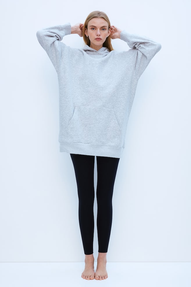 Платье оверсайз с капюшоном H&M, серый
Платье оверсайз с капюшоном H&M, серый