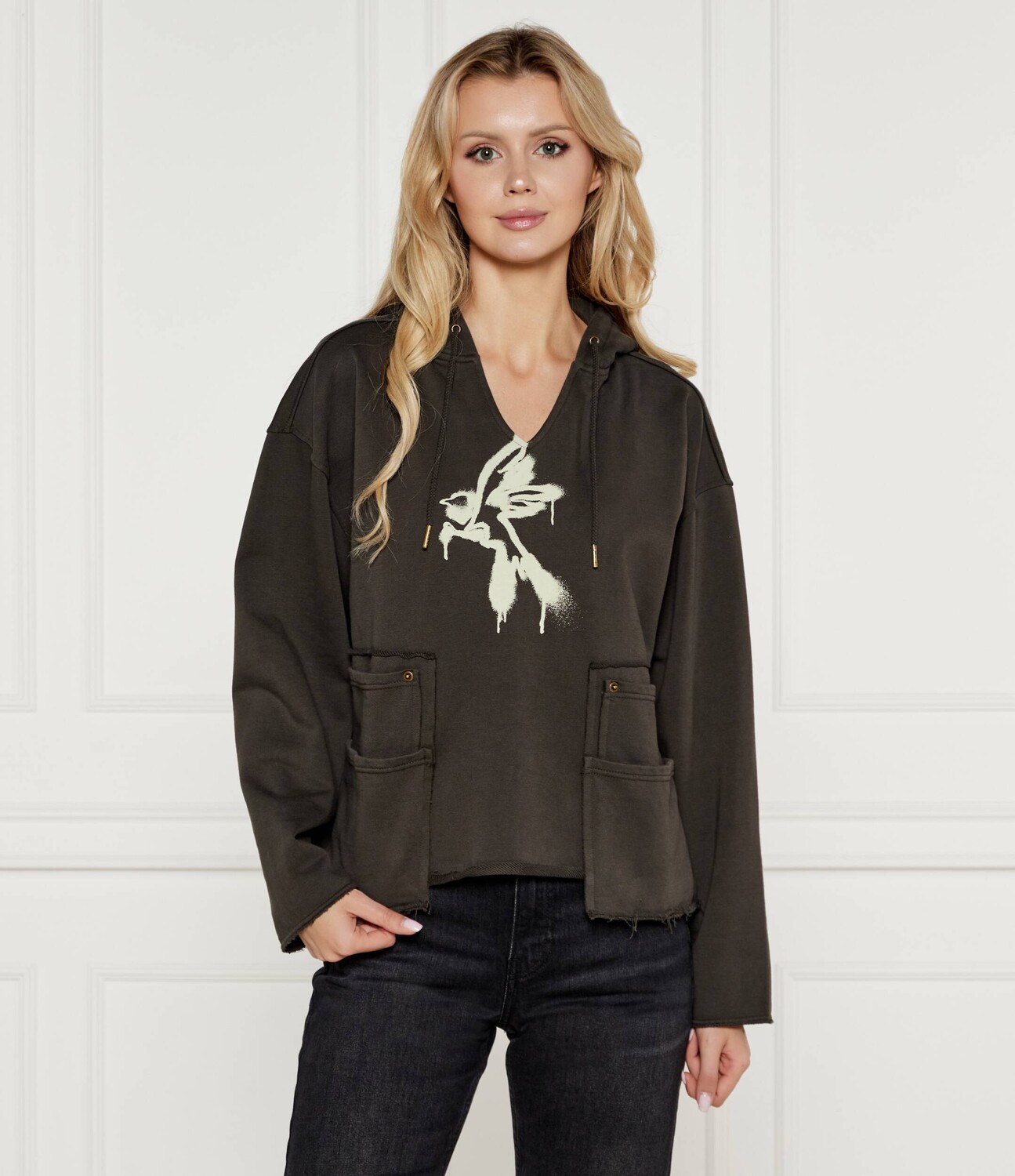 Толстовка One Teaspoon Oversize fit, цвет cachi
Толстовка One Teaspoon Oversize fit, цвет cachi