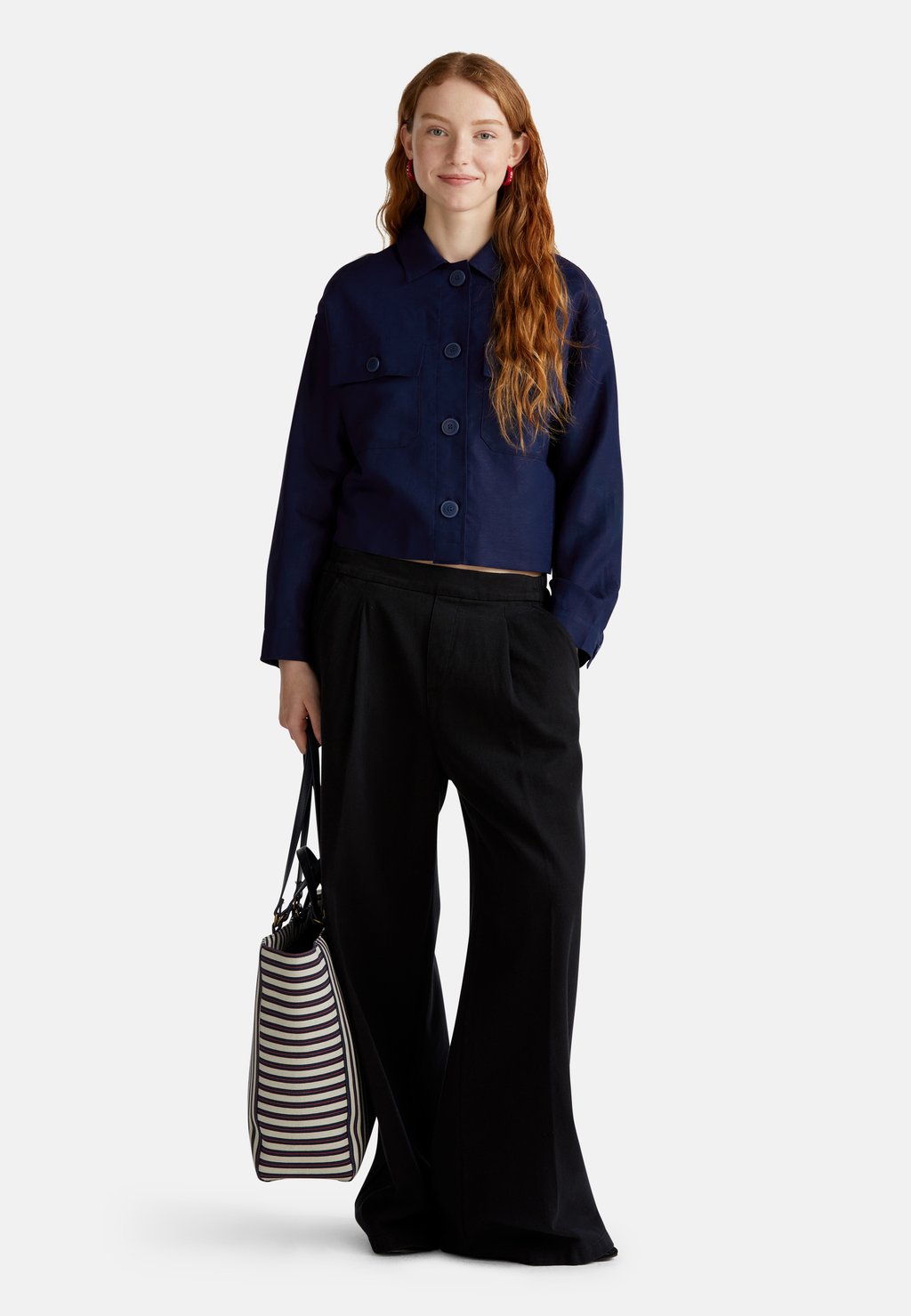 Летняя куртка United Colors of Benetton, синий
Летняя куртка United Colors of Benetton, синий