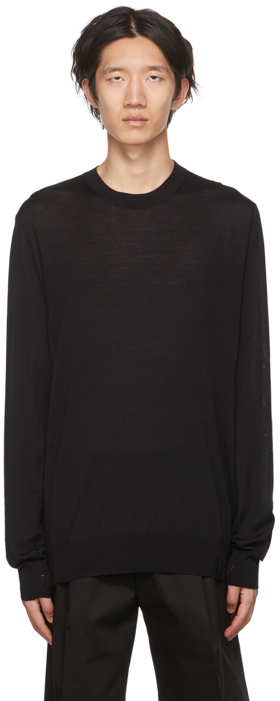 Черный золотой свитер Golden Goose
Черный золотой свитер Golden Goose