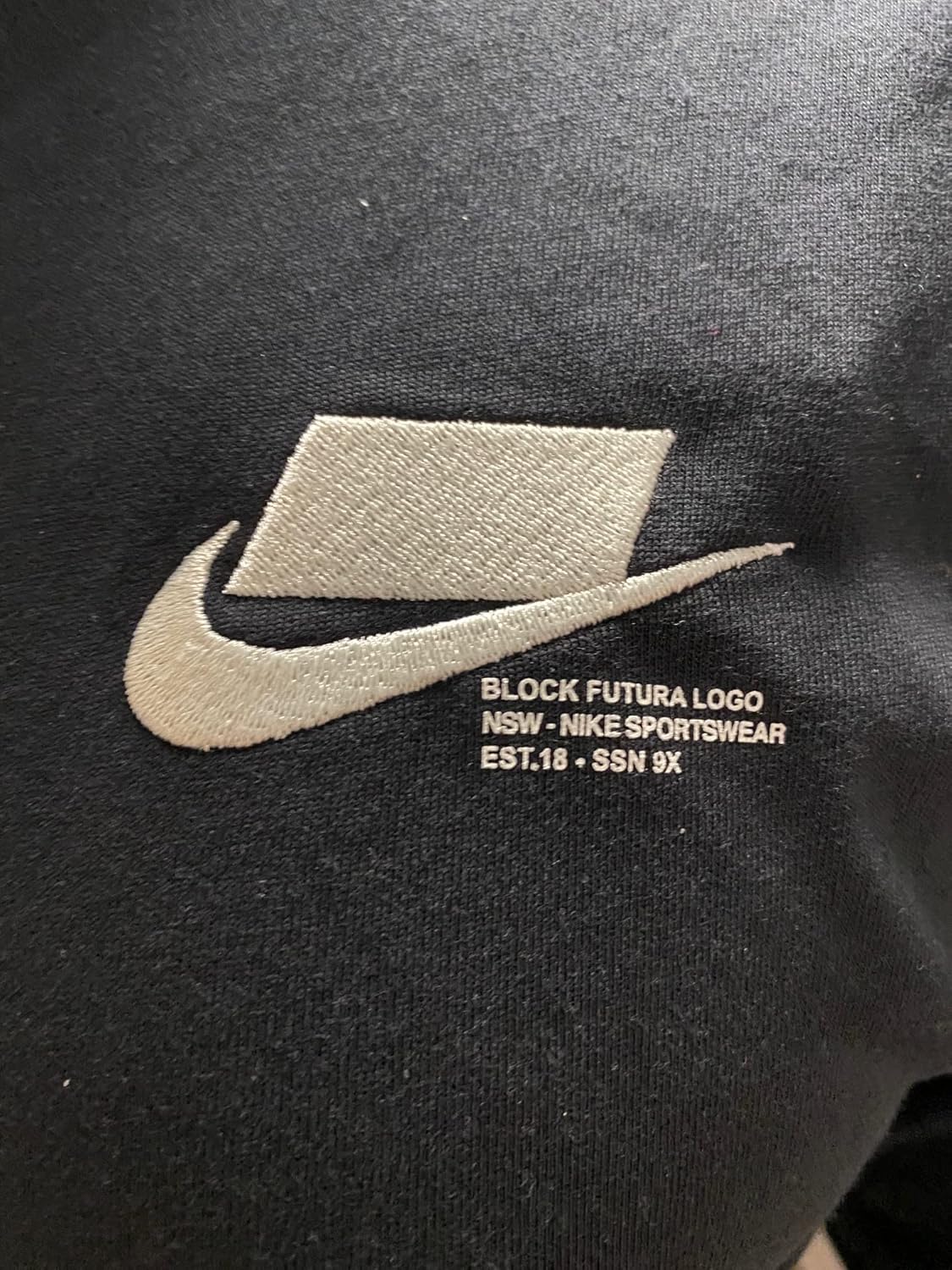 Мужская футболка с длинным рукавом Nike Sportswear NSW, Black, Черный, Мужская футболка с длинным рукавом Nike Sportswear NSW, Black
Мужская футболка с длинным рукавом Nike Sportswear NSW, Black, Черный, Мужская футболка с длинным рукавом Nike Sportswear NSW, Black