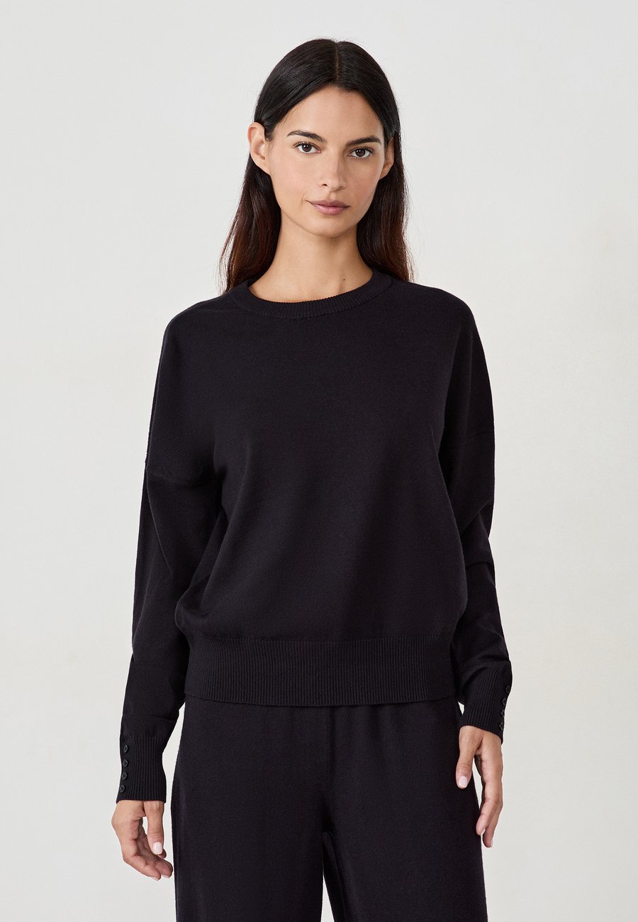Пижамный топ Etam GILANE, Black
Пижамный топ Etam GILANE, Black