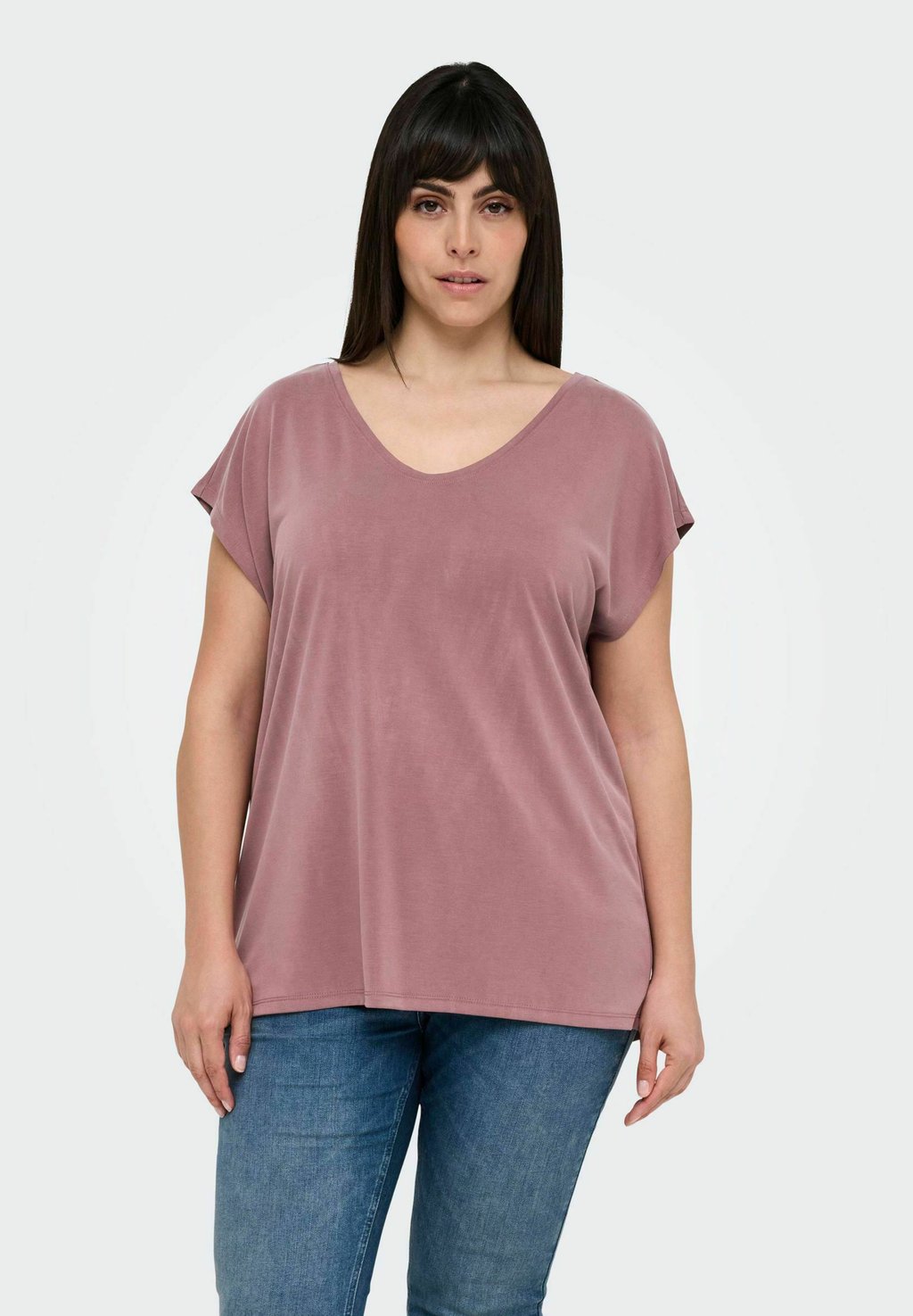 Базовая футболка ONLY Carmakoma, цвет Rose Brown
Базовая футболка ONLY Carmakoma, цвет Rose Brown