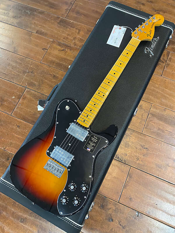Fender American Vintage II 1975 Telecaster Deluxe (8 фунтов, 1,8 унции) Sunburst #V12424 0110332800
Fender American Vintage II 1975 Telecaster Deluxe (8 фунтов, 1,8 унции) Sunburst #V12424 0110332800