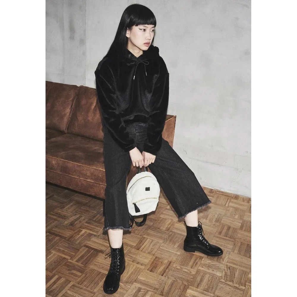 Брюки Urban Classics Denim, черный
Брюки Urban Classics Denim, черный