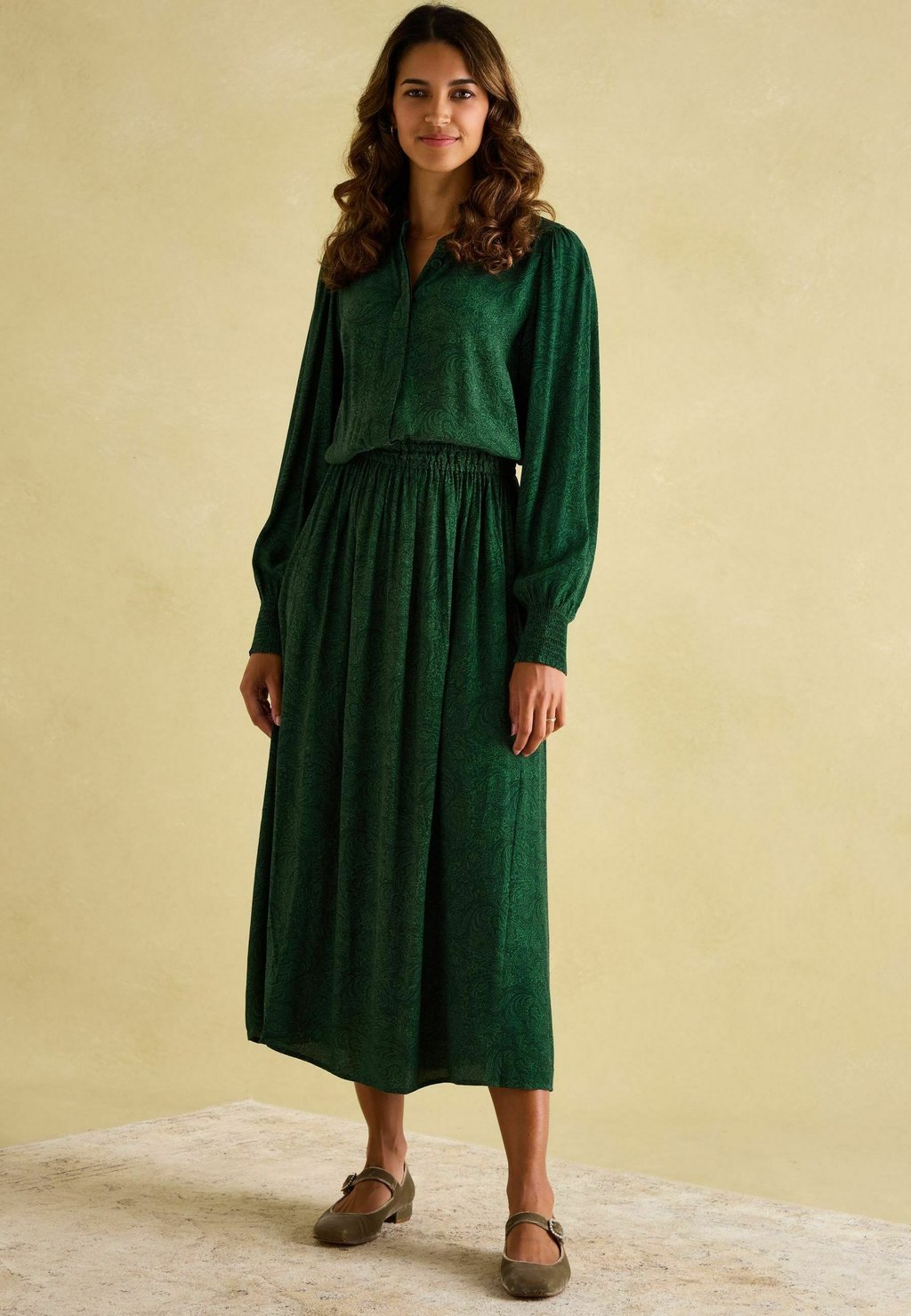 Платье-рубашка REGULAR FIT ELENA Tom Joule, зеленый
Платье-рубашка REGULAR FIT ELENA Tom Joule, зеленый