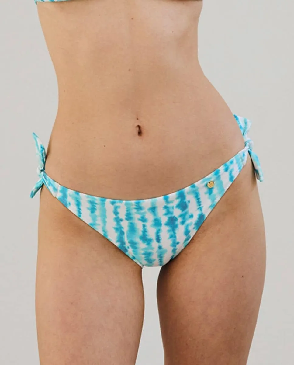 Классические плавки бикини с принтом тай-дай Bohodot, белый 
Классические плавки бикини с принтом тай-дай Bohodot, белый