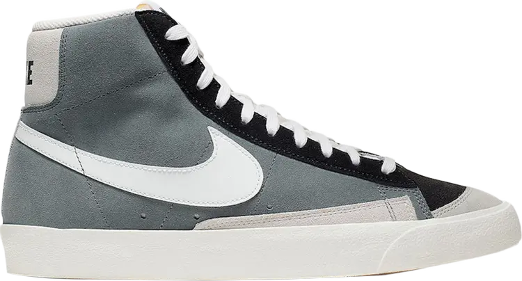 Кроссовки Nike Blazer Mid 77 Vintage 'Cool Grey Black', серый 
Кроссовки Nike Blazer Mid 77 Vintage 'Cool Grey Black', серый