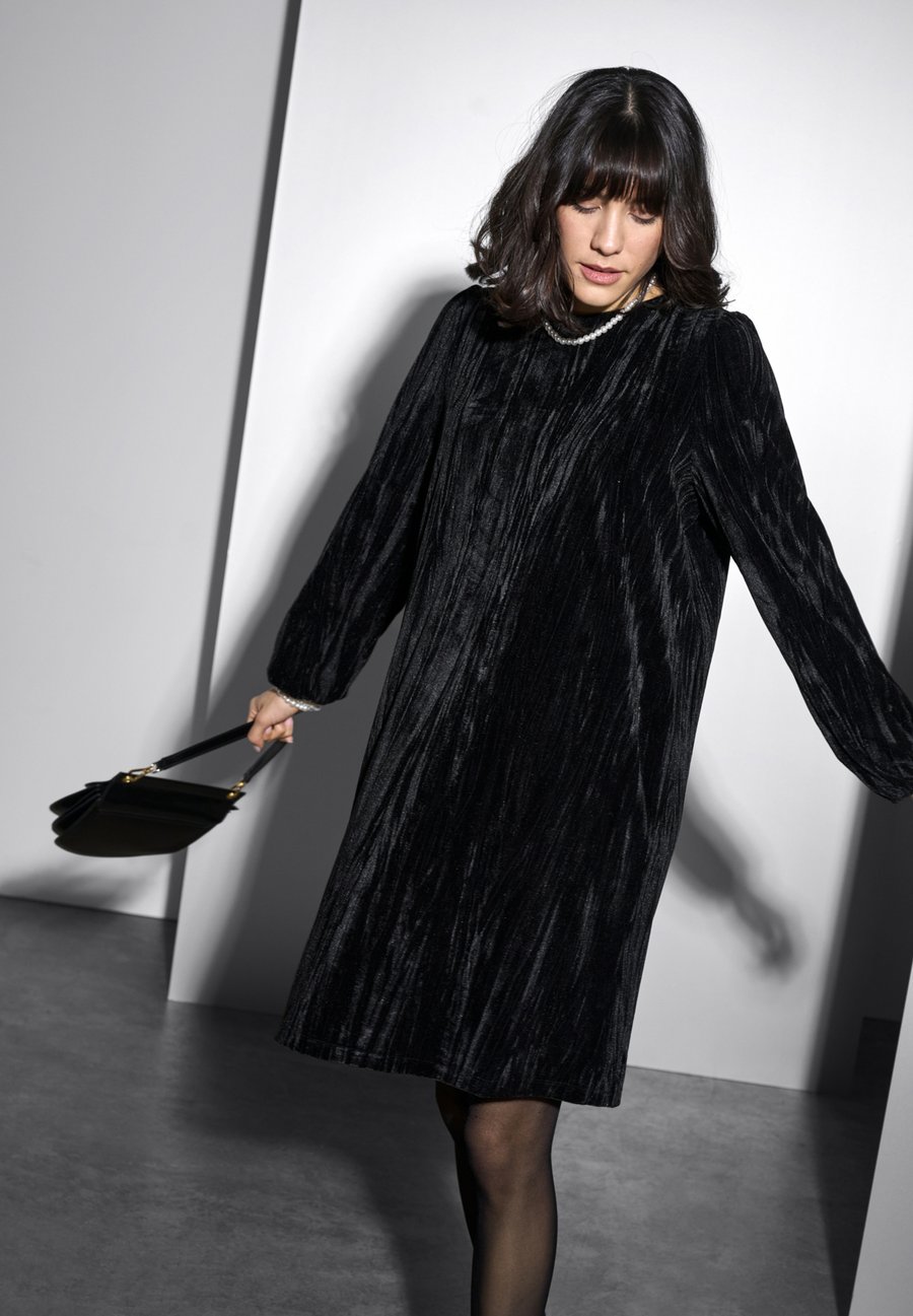 Платье Kaffe Cocktail dress / Party dress, Black Deep/Mottled Black
Платье Kaffe Cocktail dress / Party dress, Black Deep/Mottled Black