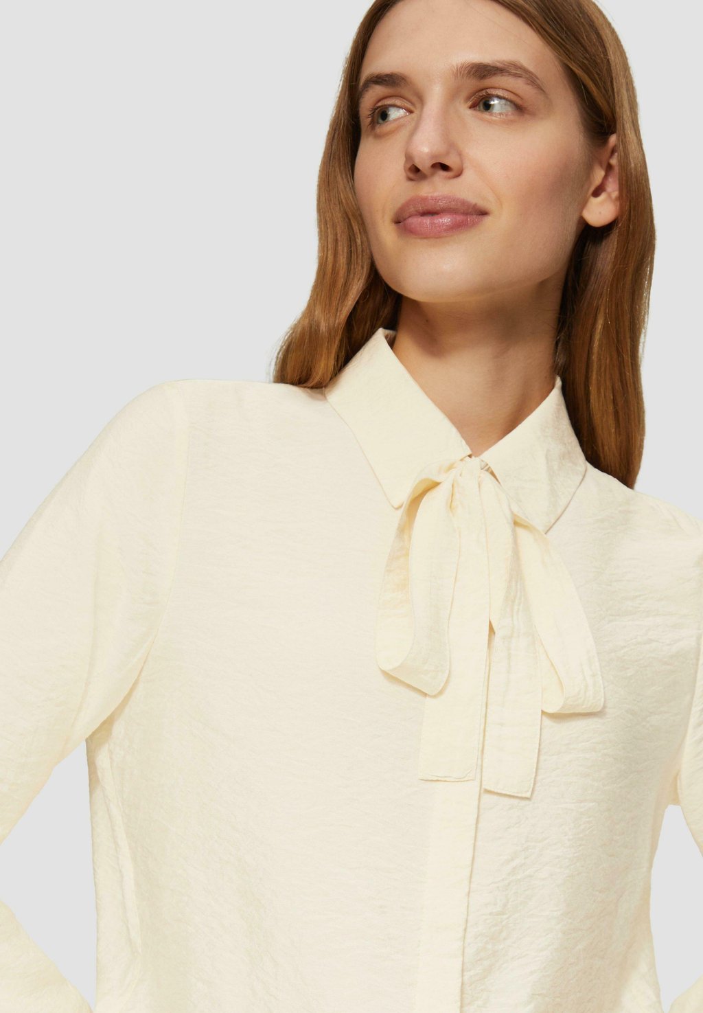 Блузка на пуговицах MIT ABNEHMBARER SCHLUPPE s.Oliver, бежевый
Блузка на пуговицах MIT ABNEHMBARER SCHLUPPE s.Oliver, бежевый