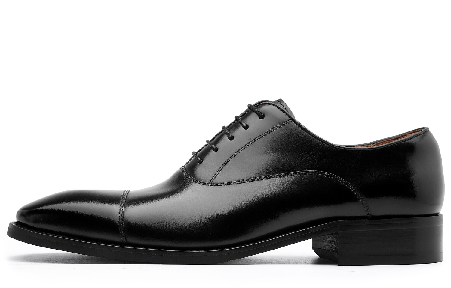 Туфли мужские низкие черные Desai
Туфли мужские низкие черные Desai