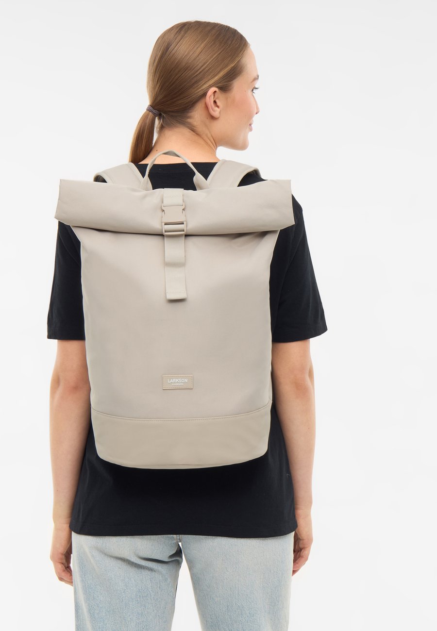 Рюкзак Larkson JANNE, Sand
Рюкзак Larkson JANNE, Sand
