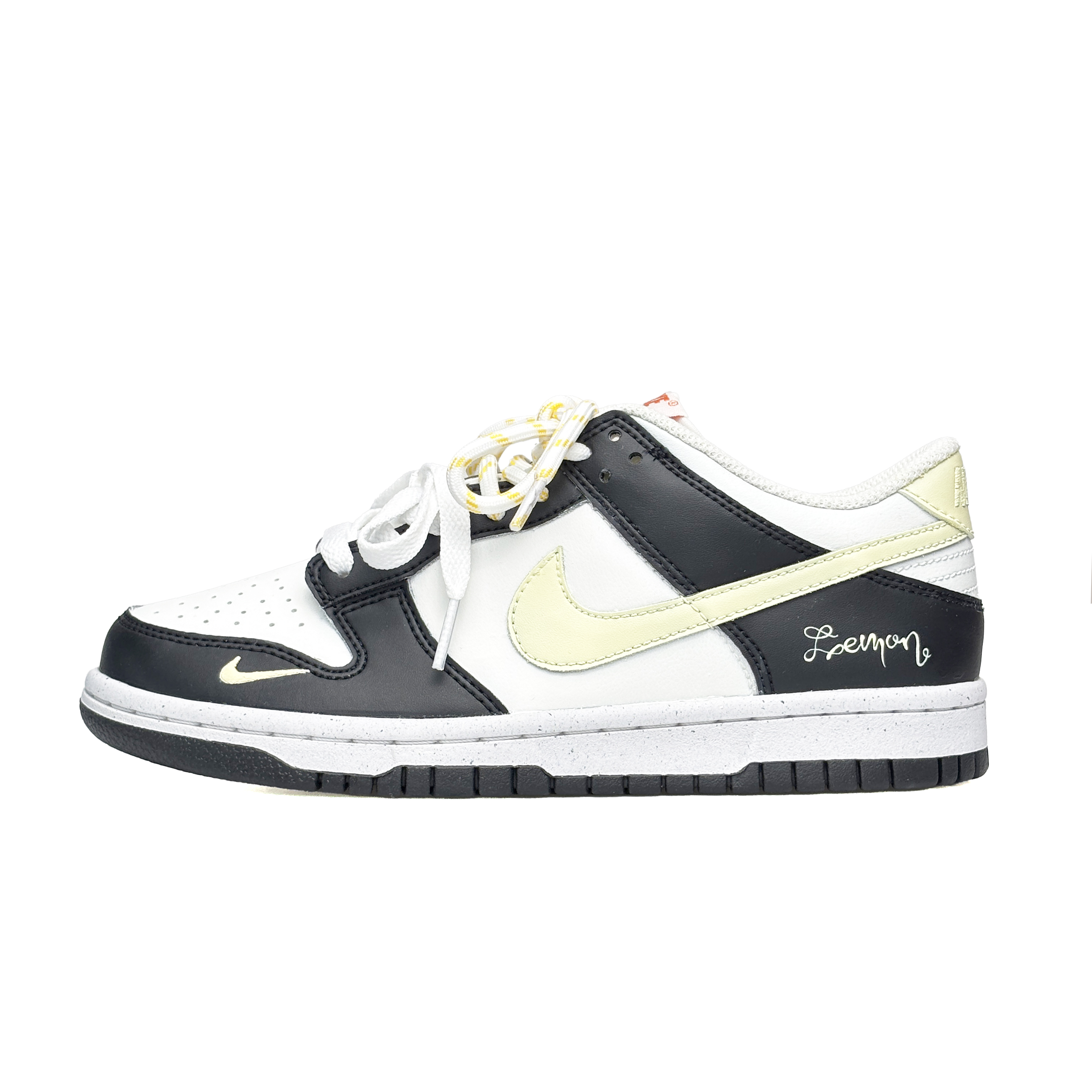 Детские кроссовки для скейтбординга Dunk WAO с противоскользящей подошвой и износостойкими протекторами для подростков Nike, черный/желтый
Детские кроссовки для скейтбординга Dunk WAO с противоскользящей подошвой и износостойкими протекторами для подростков Nike, черный/желтый